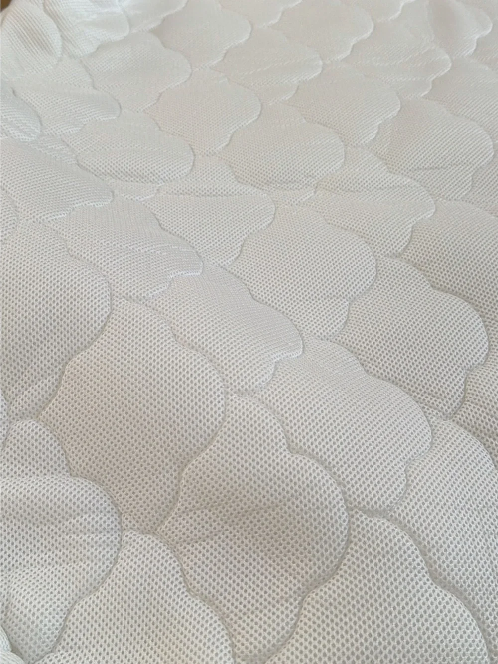 Newton Original Crib Mattress Cover with zipper